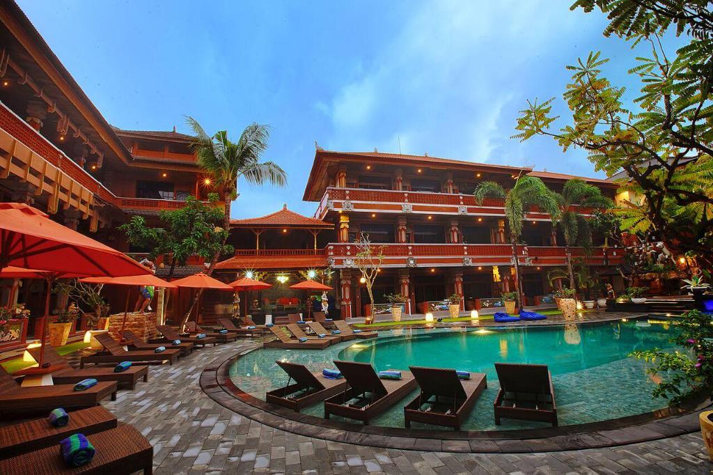Wina Holiday Villa Hotel