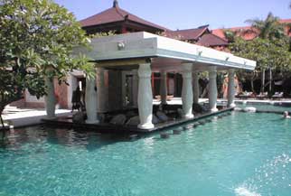 Hotel Puri Santrian 2