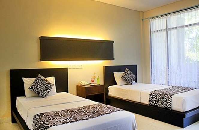 Bakung Beach Resort 4