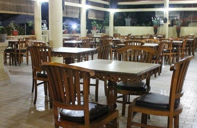 Bakung Beach Resort 5