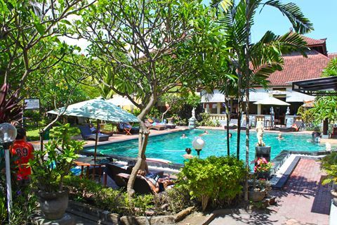 Bakung Beach Resort 7