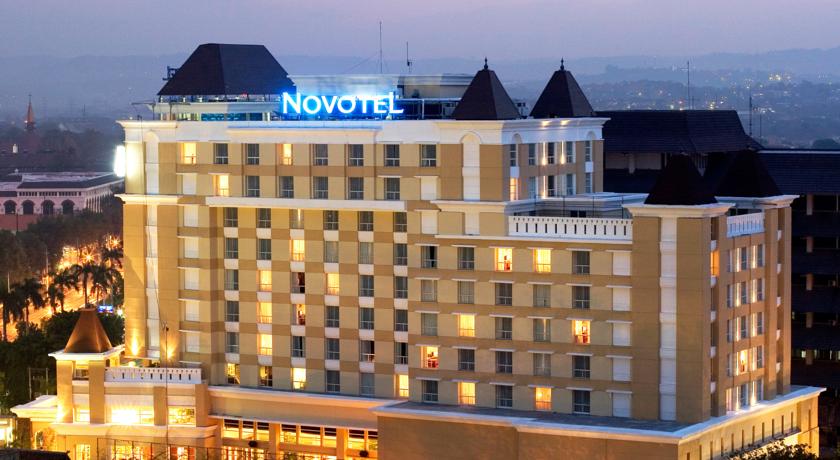 Novotel Semarang 0
